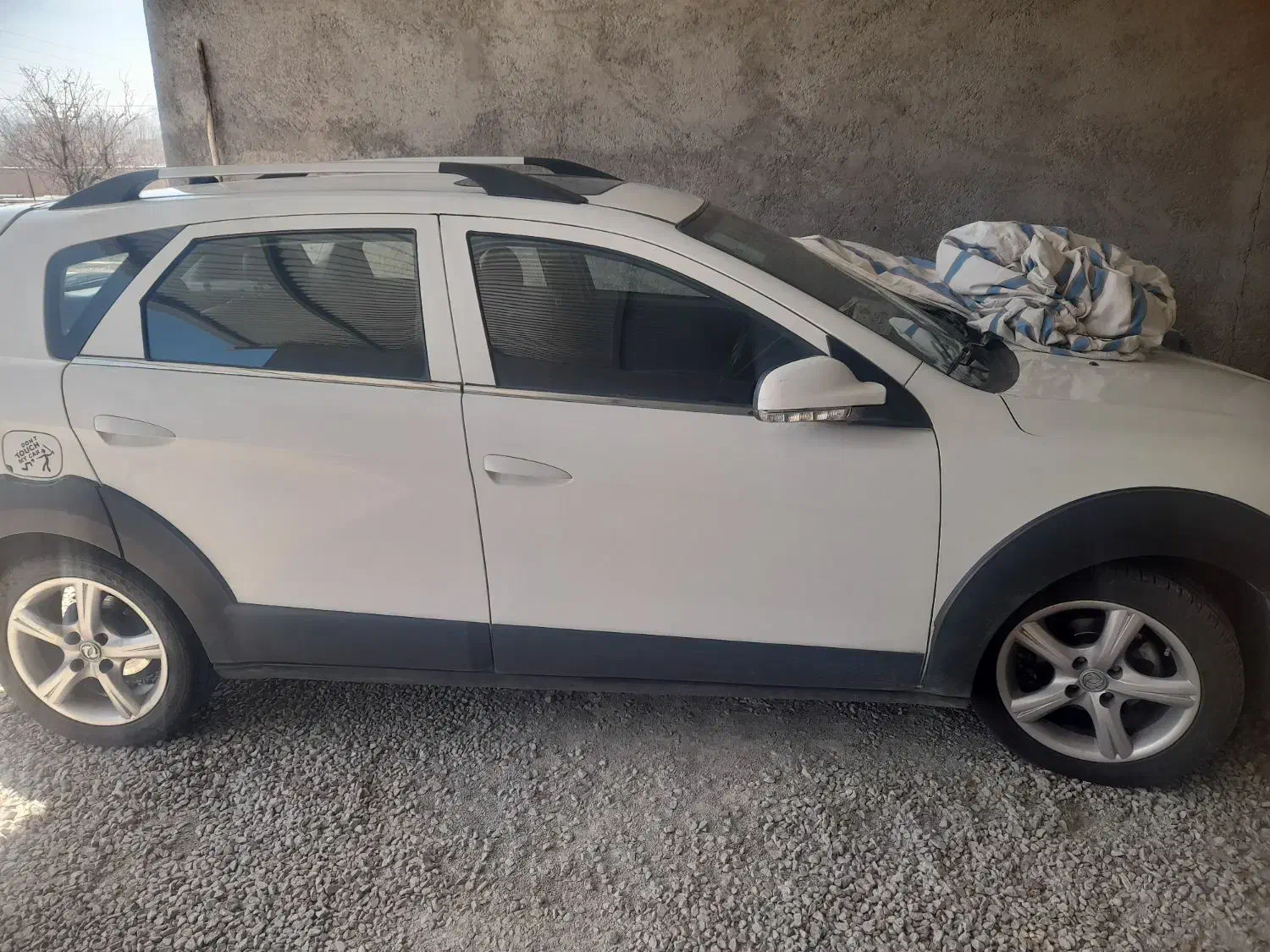 hc cross1396|خودرو سواری و وانت|شهرکرد, |دیوار