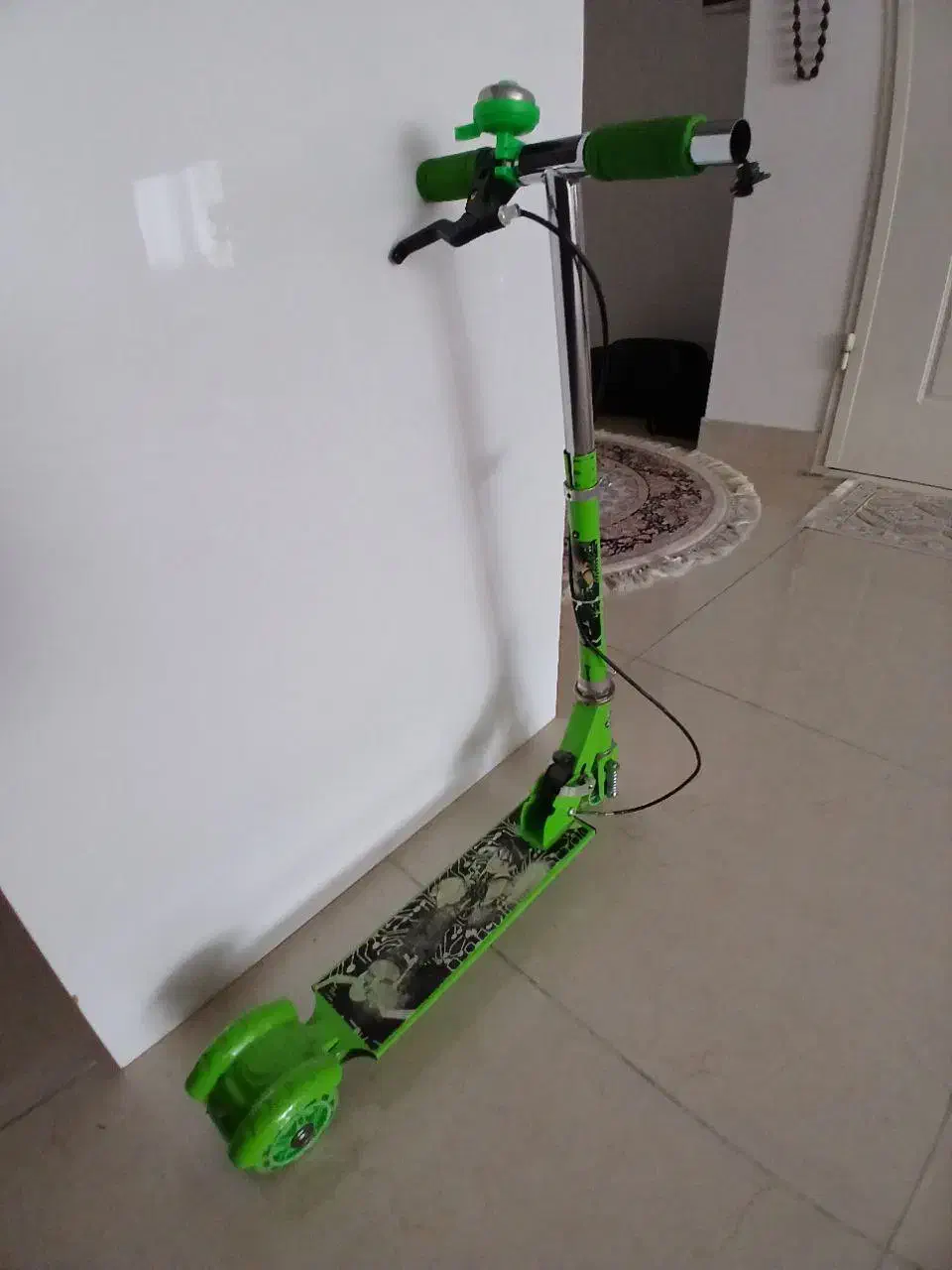 اسکوتر|دوچرخه، اسکیت، اسکوتر|مهاباد (آذربایجان غربی), |دیوار