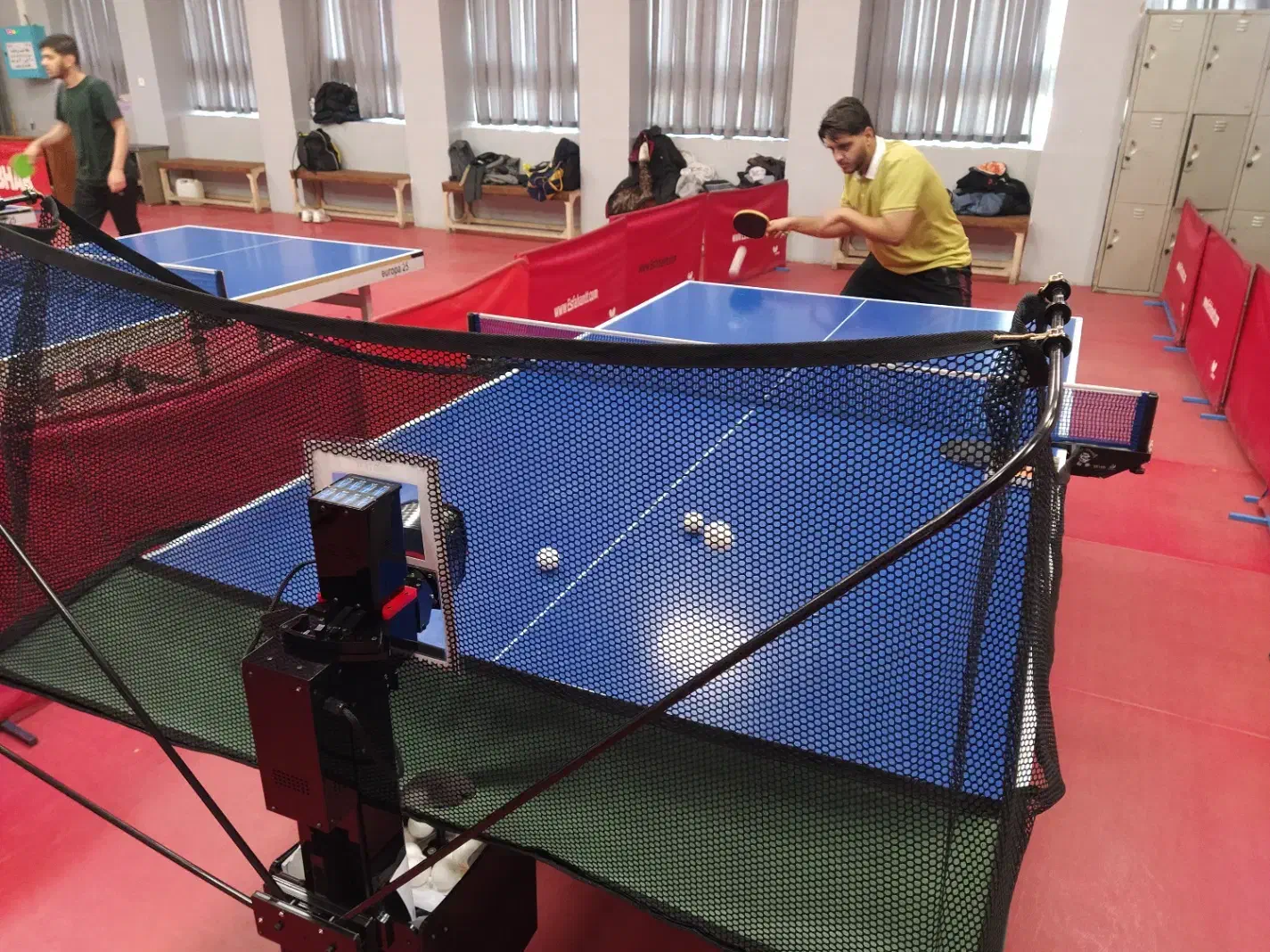 فروش ربات پرتابگر توپ پینگ پنگ|تجهیزات ورزشی|کرج, شهرک فهمیده|دیوار