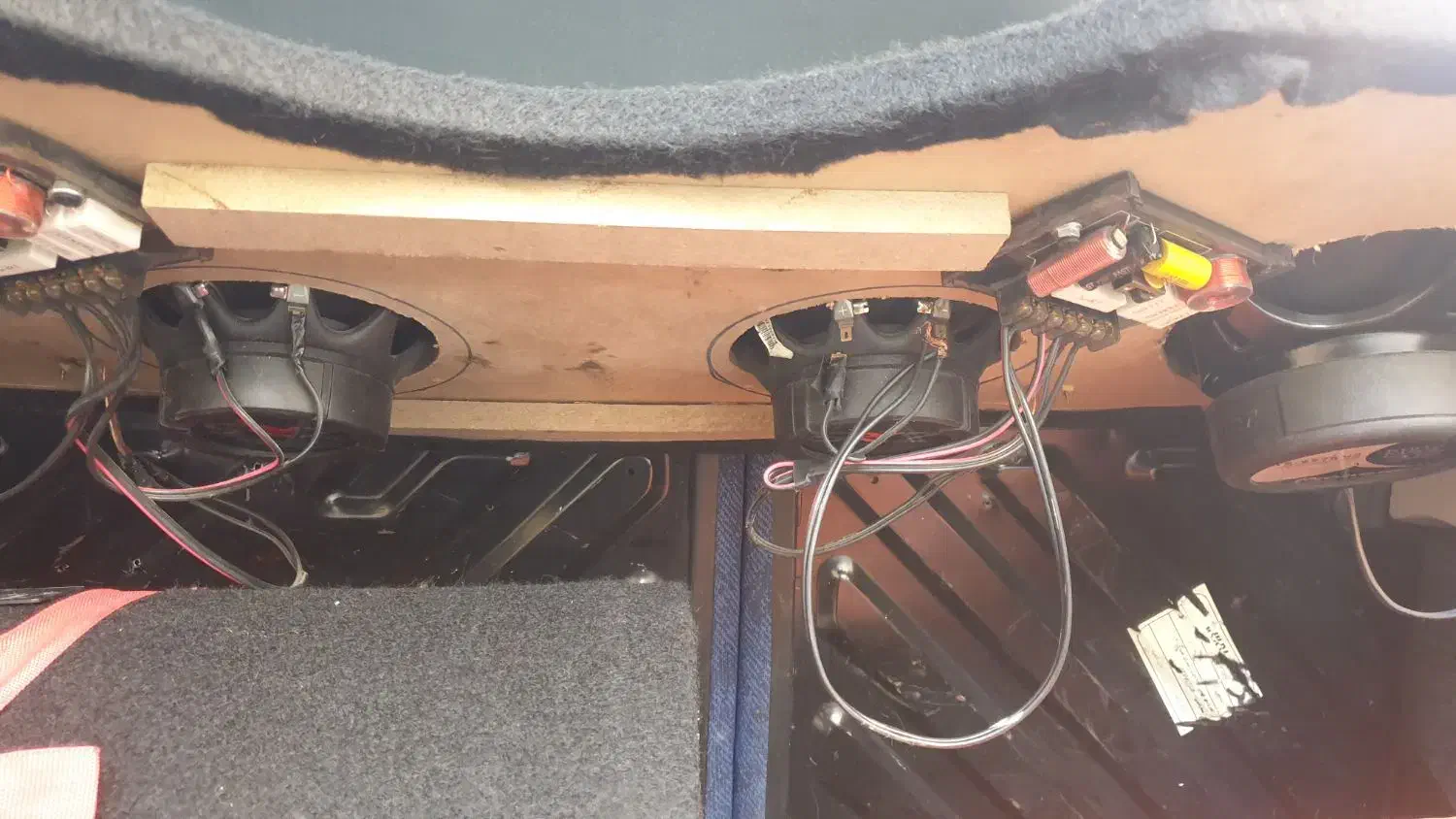 فروش سیستم صوتی ۲۰۶|قطعات یدکی و لوازم جانبی|اصفهان, دشتستان|دیوار