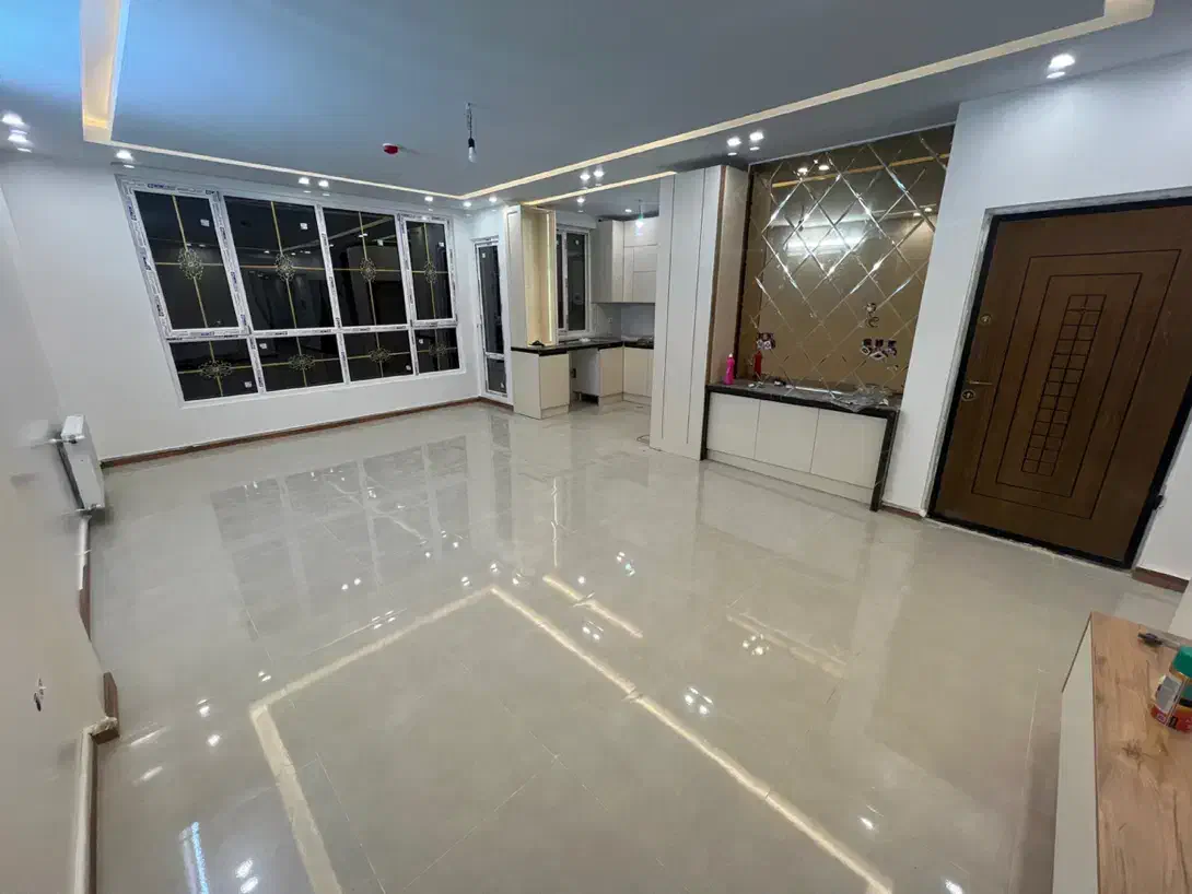 ۸۵ متر تکواحدی پارکینگ اصلی افسریه والفجر