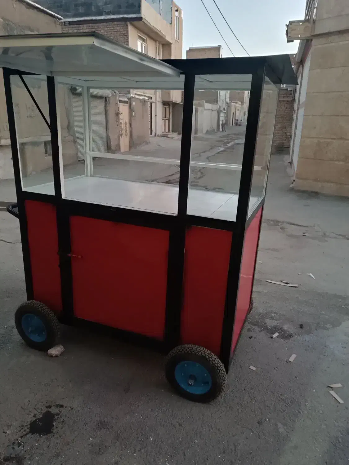 دکه سیار برای کاسبی|فروشگاه و مغازه|دهگلان, |دیوار