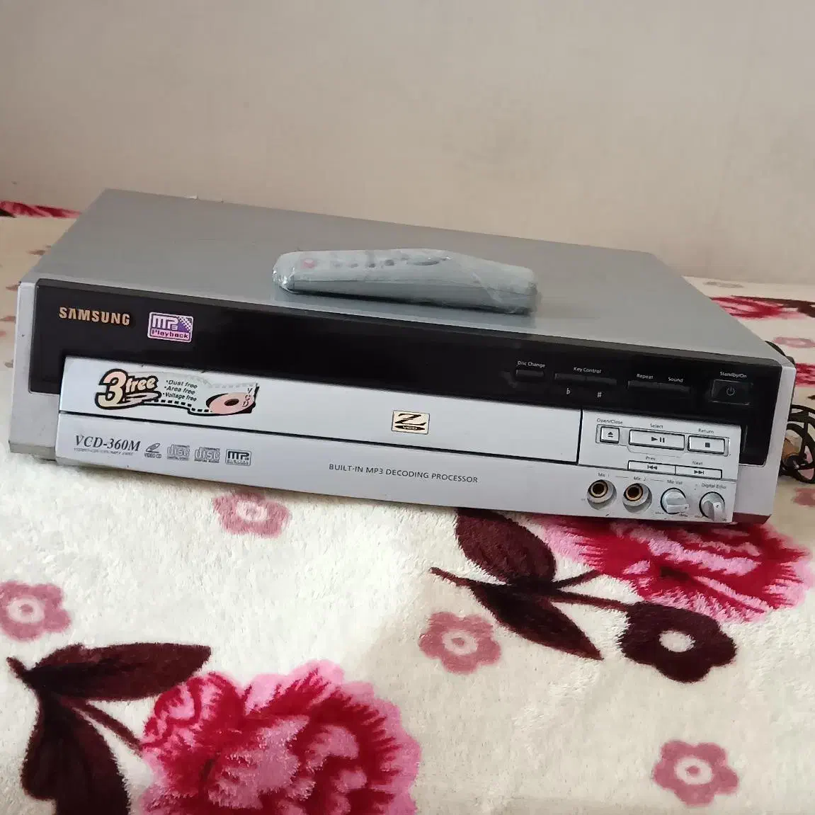سی دی سه دیسک اصل سامسونگ|پخش‌کننده DVD و ویدیو|مراغه, |دیوار