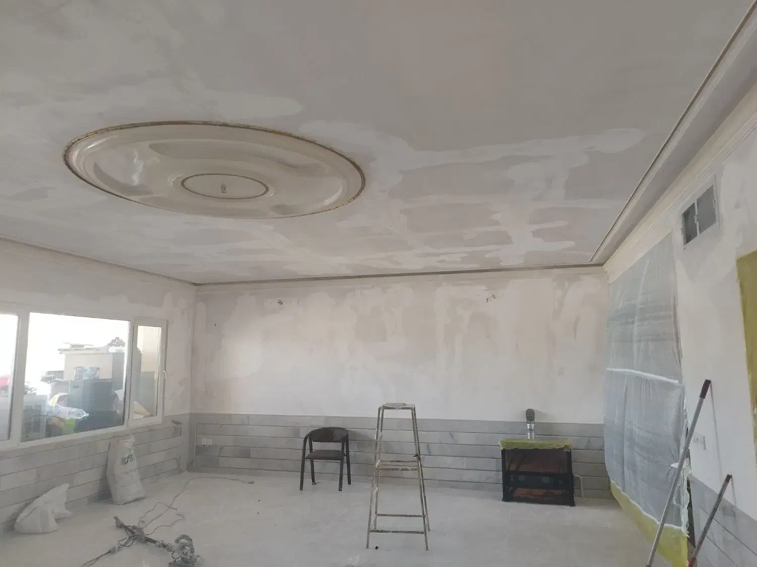 رنگکاری و نقاشی ساختمان|خدمات پیشه و مهارت|کاشان, امیرکبیر|دیوار