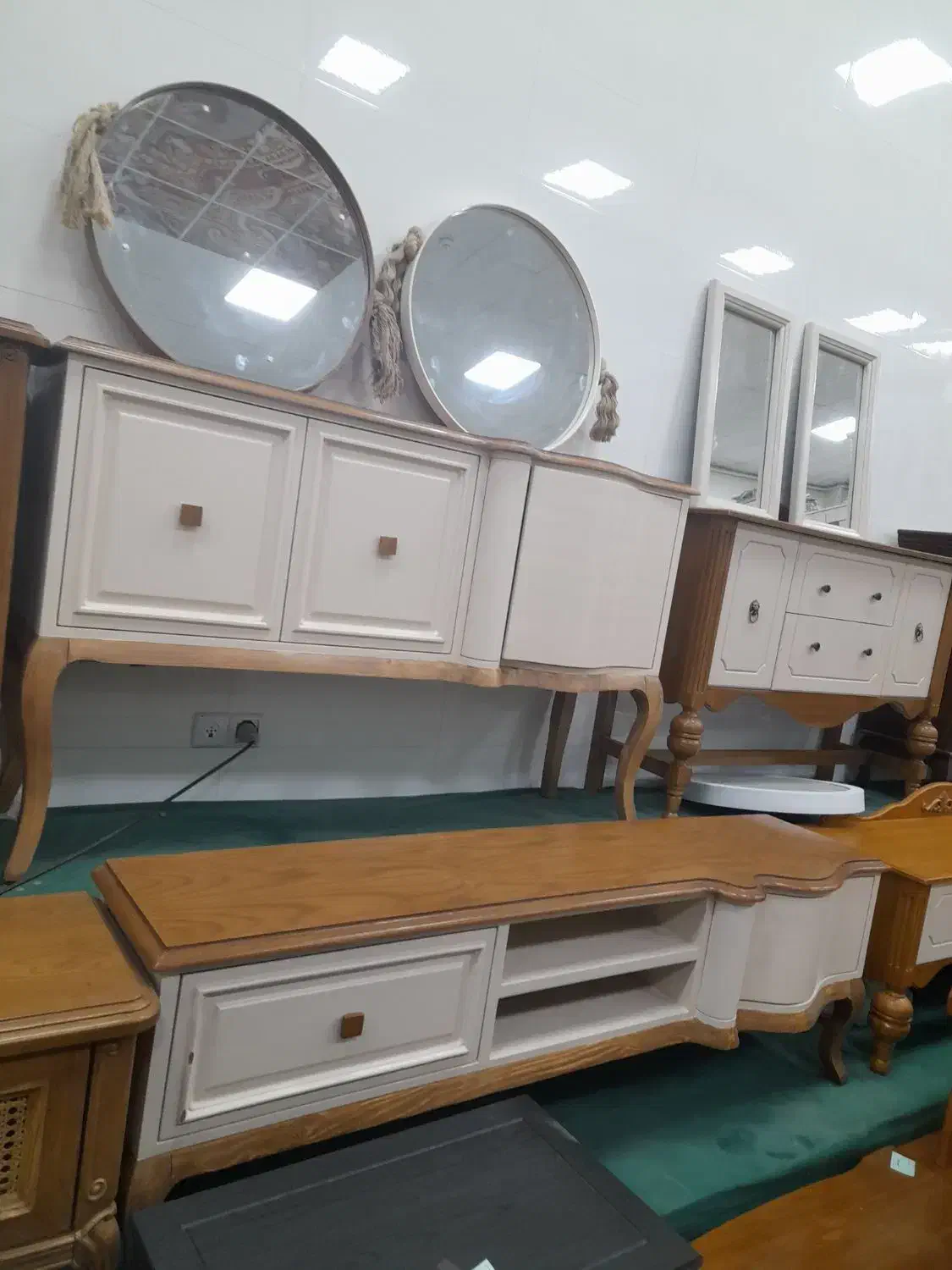 میزکنسول چوب|بوفه، ویترین، کنسول|نیشابور, امام خمینی|دیوار