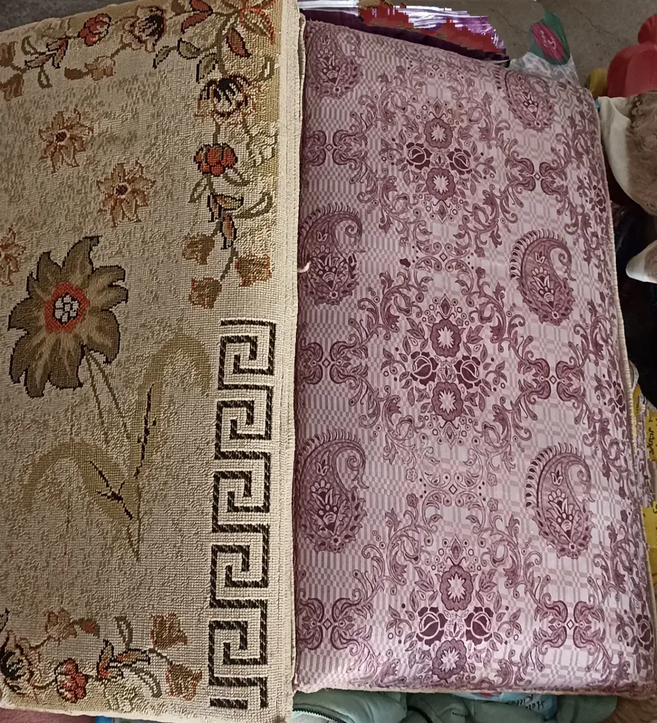 پشتی دوعدد نو|پشتی|ابهر, |دیوار