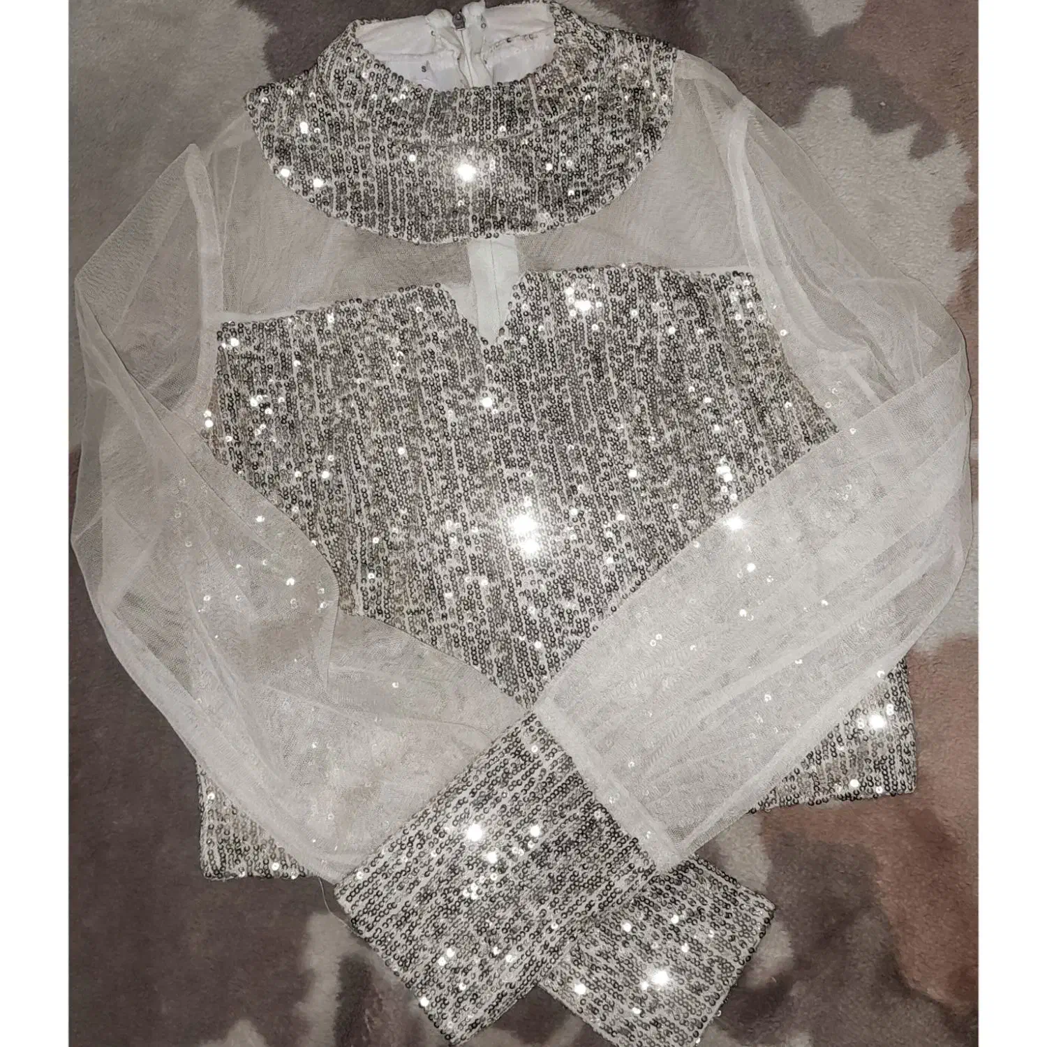 دامن عروسکی و شومیز|لباس|خرمدره, |دیوار