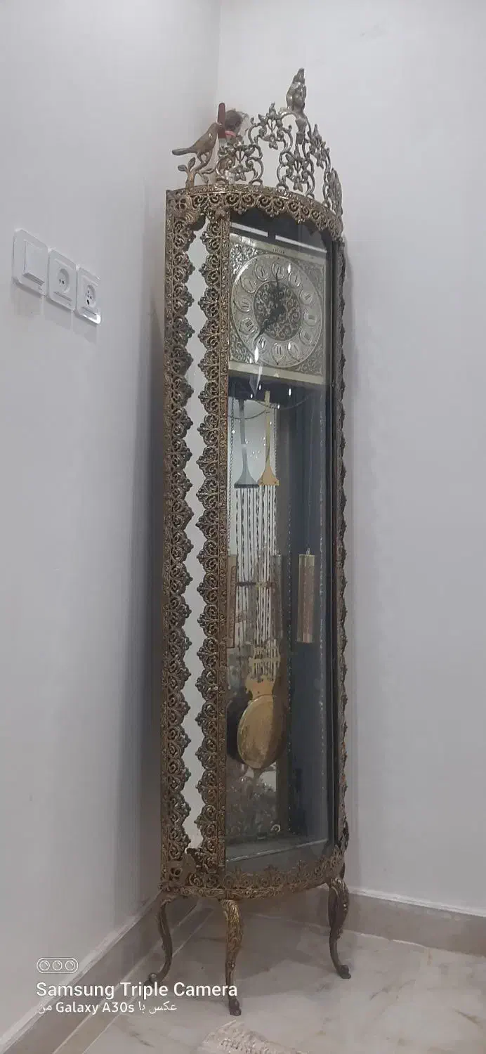 سنگین و اصل|کلکسیون اشیاء عتیقه|سلماس, |دیوار