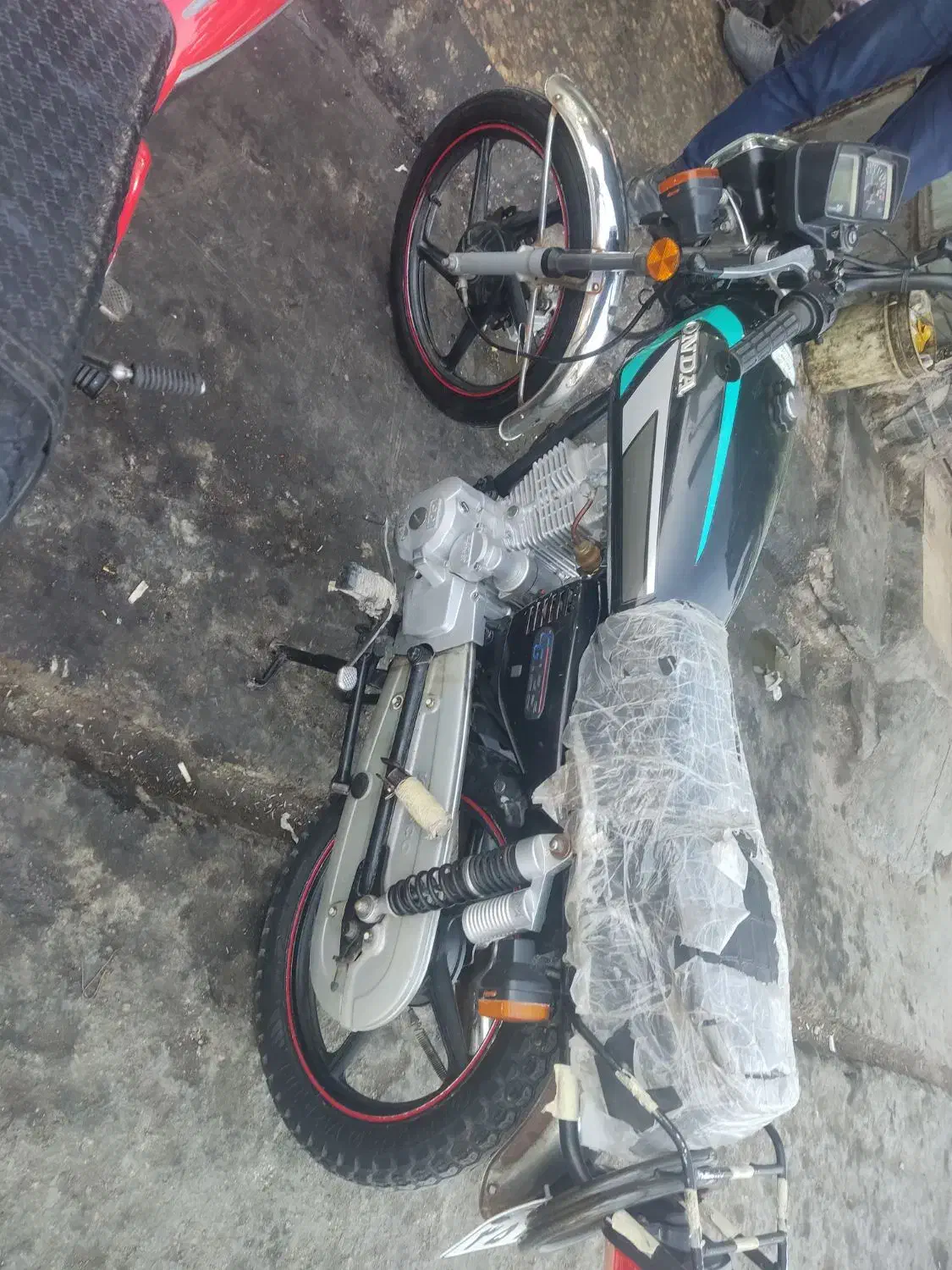 موتور بهرو مدل98|موتورسیکلت|چمران, |دیوار