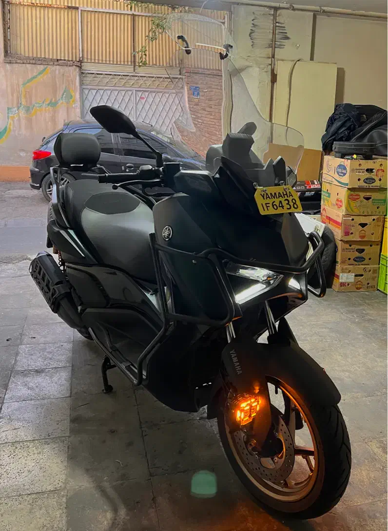 Xmax 1403 ایکس مکس|موتورسیکلت|تهران, مینای شمالی (مخبر)|دیوار