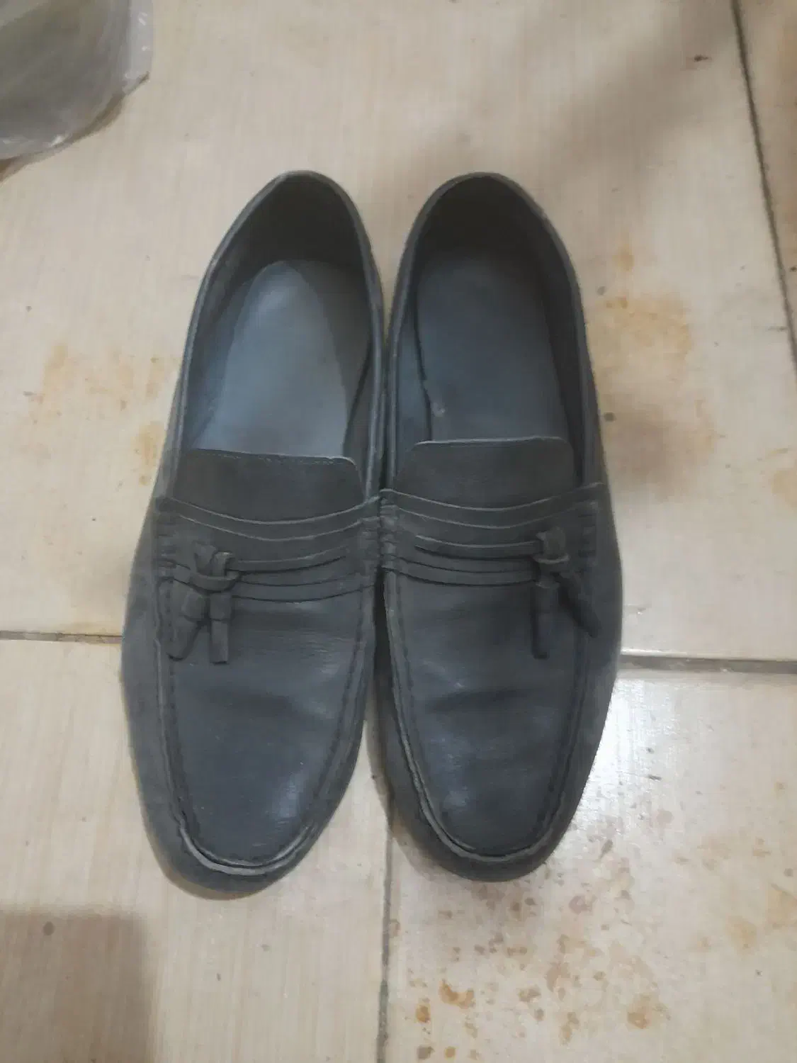 مقداری لباس و کفش برای کار|لباس|اصفهان, سرشبادران|دیوار