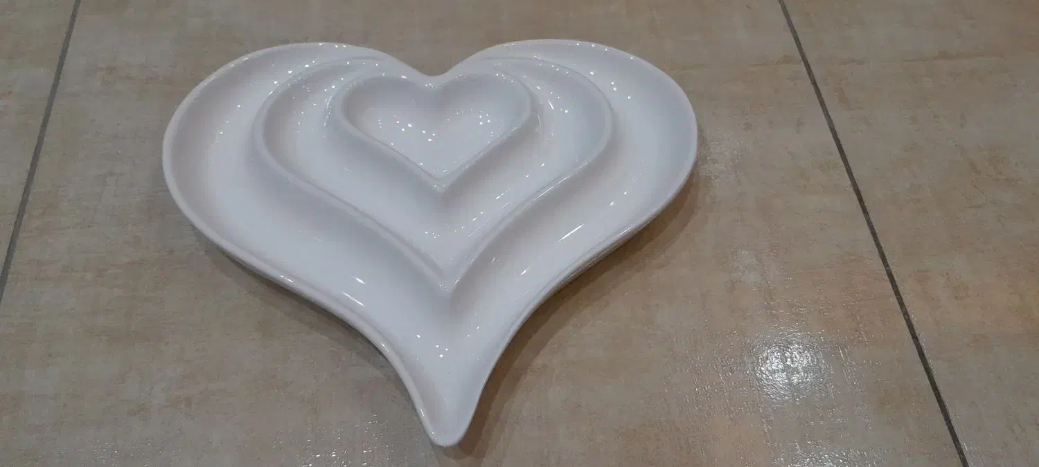 سرویس صبحانه خوری آیسرام توافقی،اردور خوری قلبی|ظروف سرو و پذیرایی|شیراز, شیمی گیاه|دیوار