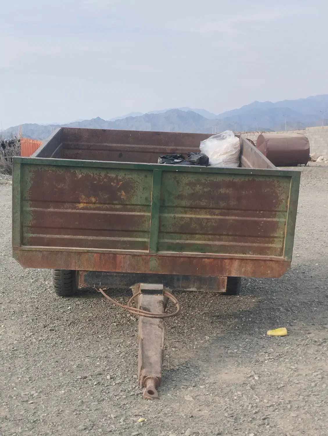 فروشی|ماشین‌آلات صنعتی|چاه مرید, |دیوار