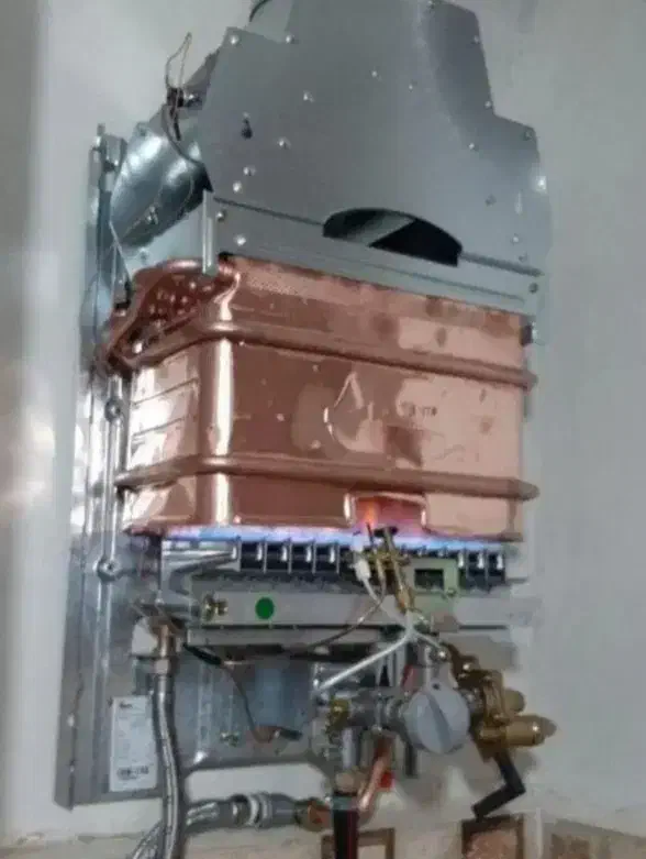 تعمیرونصب آبگرمکن/پمب|خدمات پیشه و مهارت|اصفهان, باغ فدک|دیوار