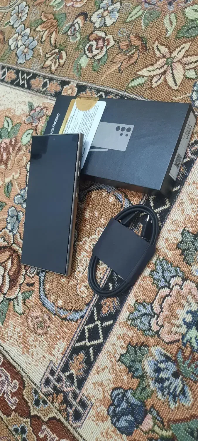 s24 الترا در حد خشک|موبایل|زاهدان, |دیوار