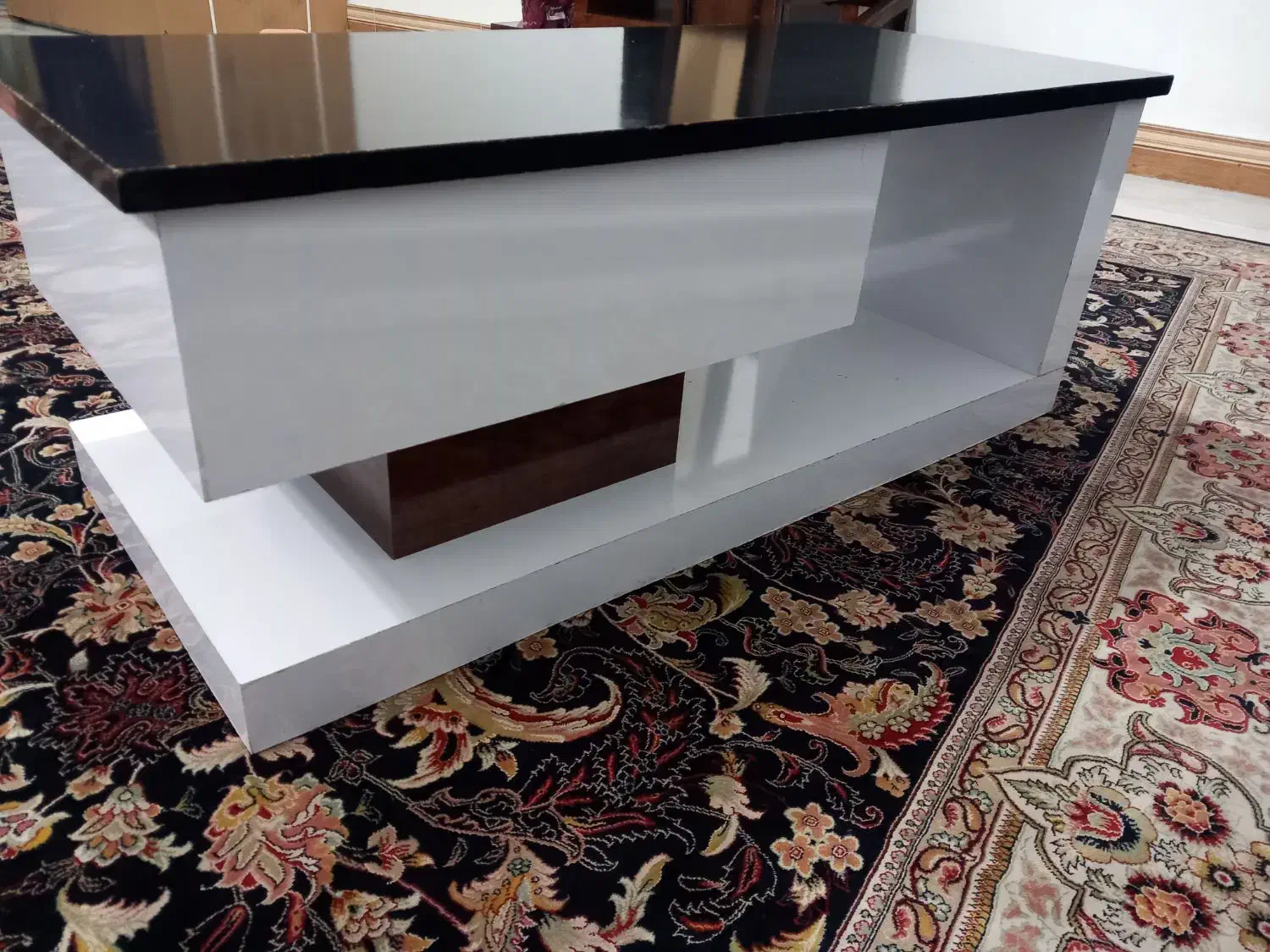 میز|میز تحریر و کامپیوتر|تربت جام, شهرک آزادگان|دیوار