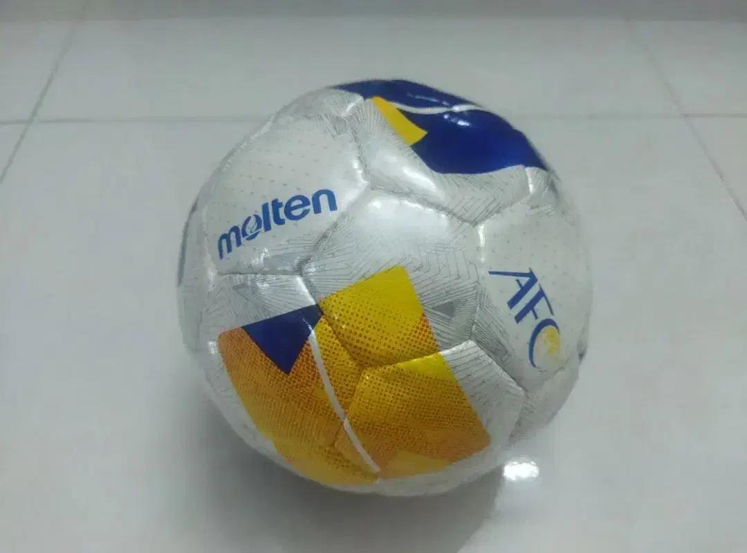 توپ Molten|ورزش‌های توپی|تهران, سنائی|دیوار