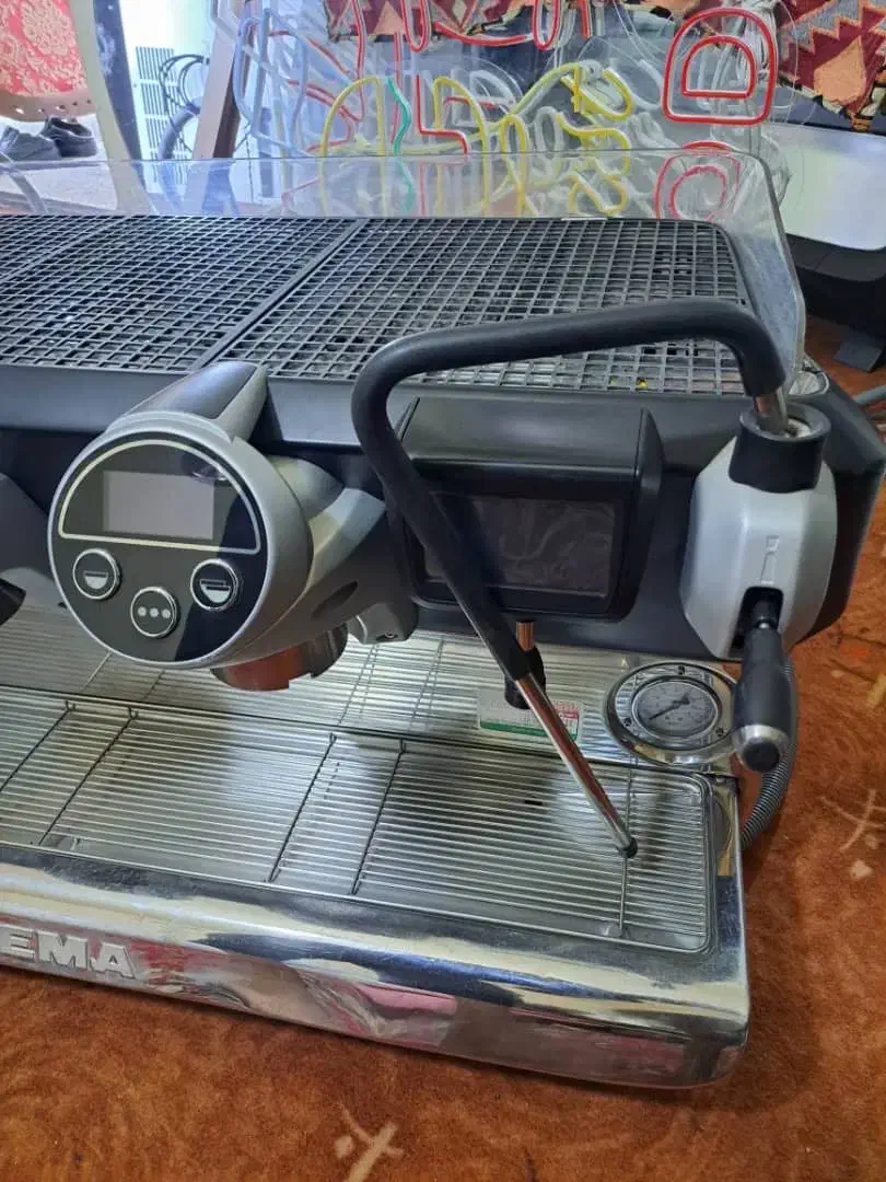 دستگاه اسپرسوساز صنعتی سه گروپ فائما ایتالیا|کافیشاپ و رستوران|مشهد, تربیت (صدف)|دیوار