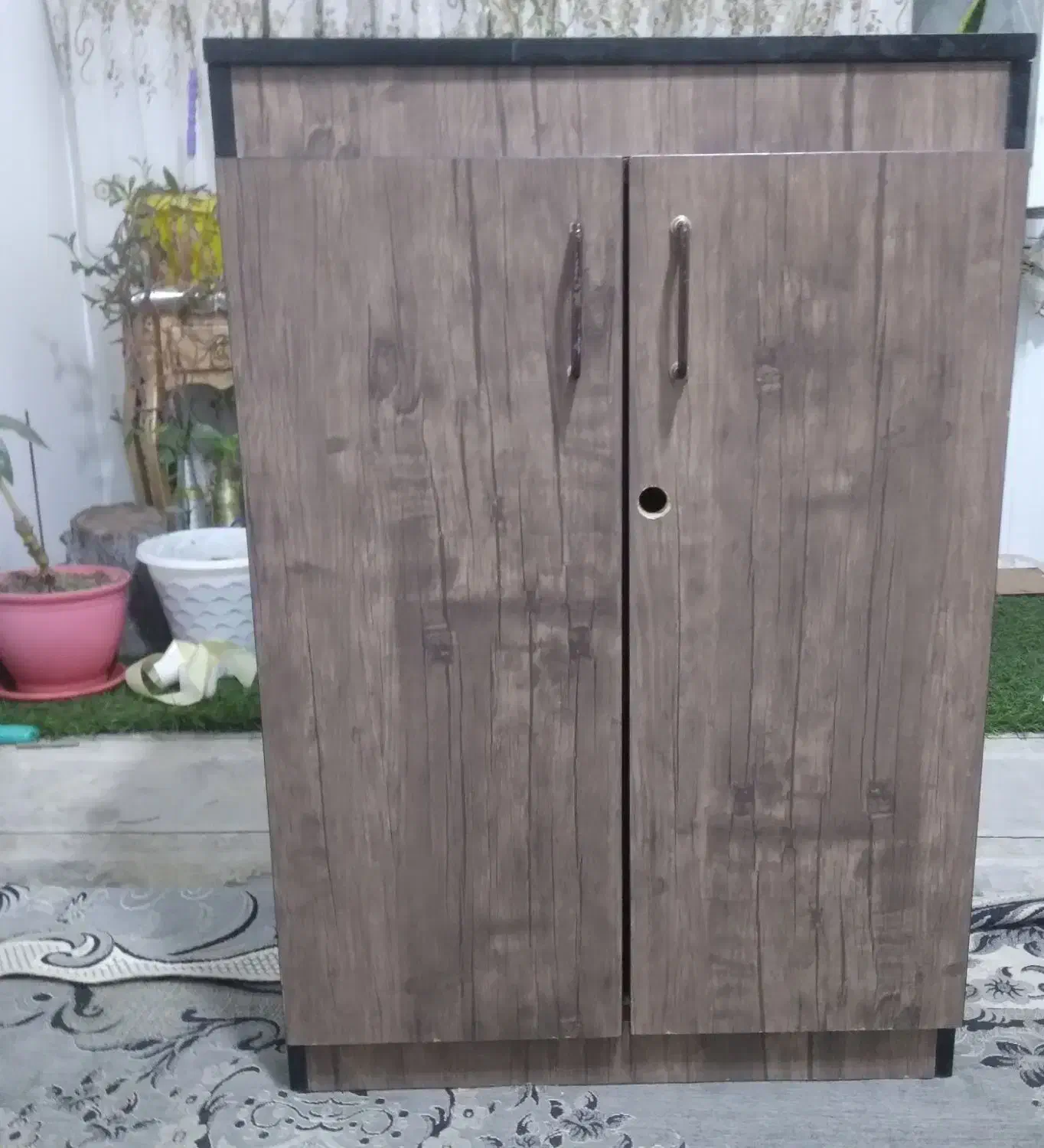 جاکفشی|جاکفشی، کمد، دراور|پرند, فاز ۶|دیوار