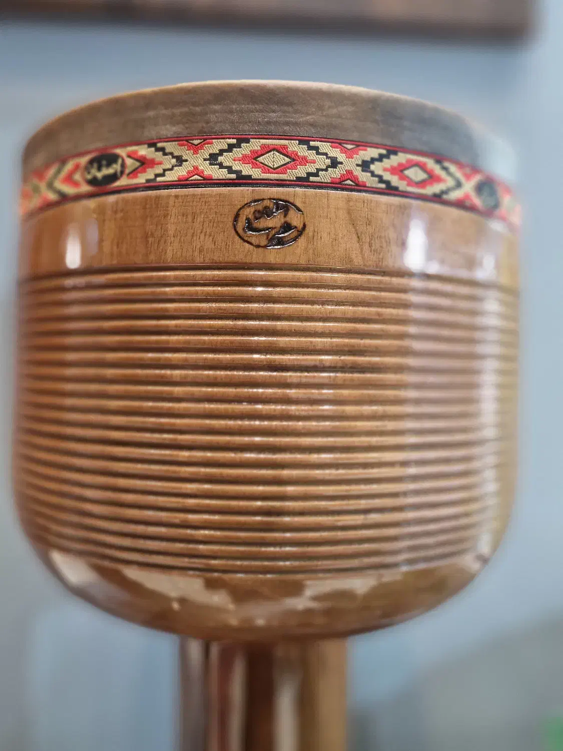 تنبک اصفهان شیرانی دو مهر ER گردو|سازهای سنتی|اردبیل, |دیوار