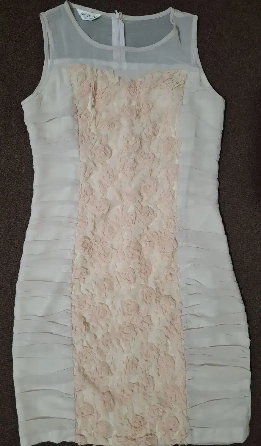 پیراهن|لباس|گلپایگان, |دیوار