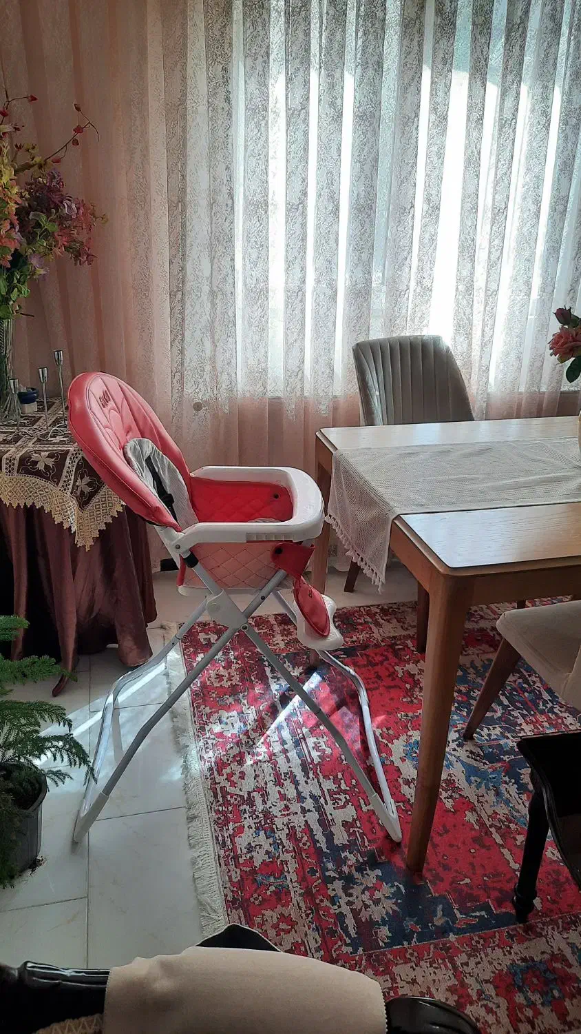 صندلی غذا کودک|تخت و صندلی بچه|تهران, حکیمیه|دیوار