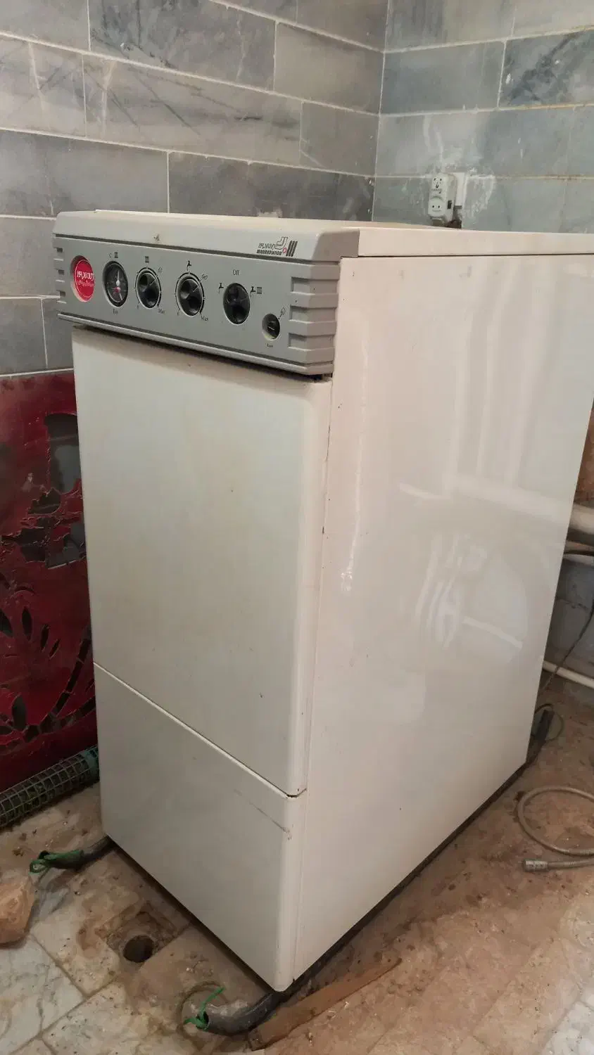 پکیج زمینی ایران رادیاتور g35|آبگرمکن، پکیج، شوفاژ|مهریز, |دیوار