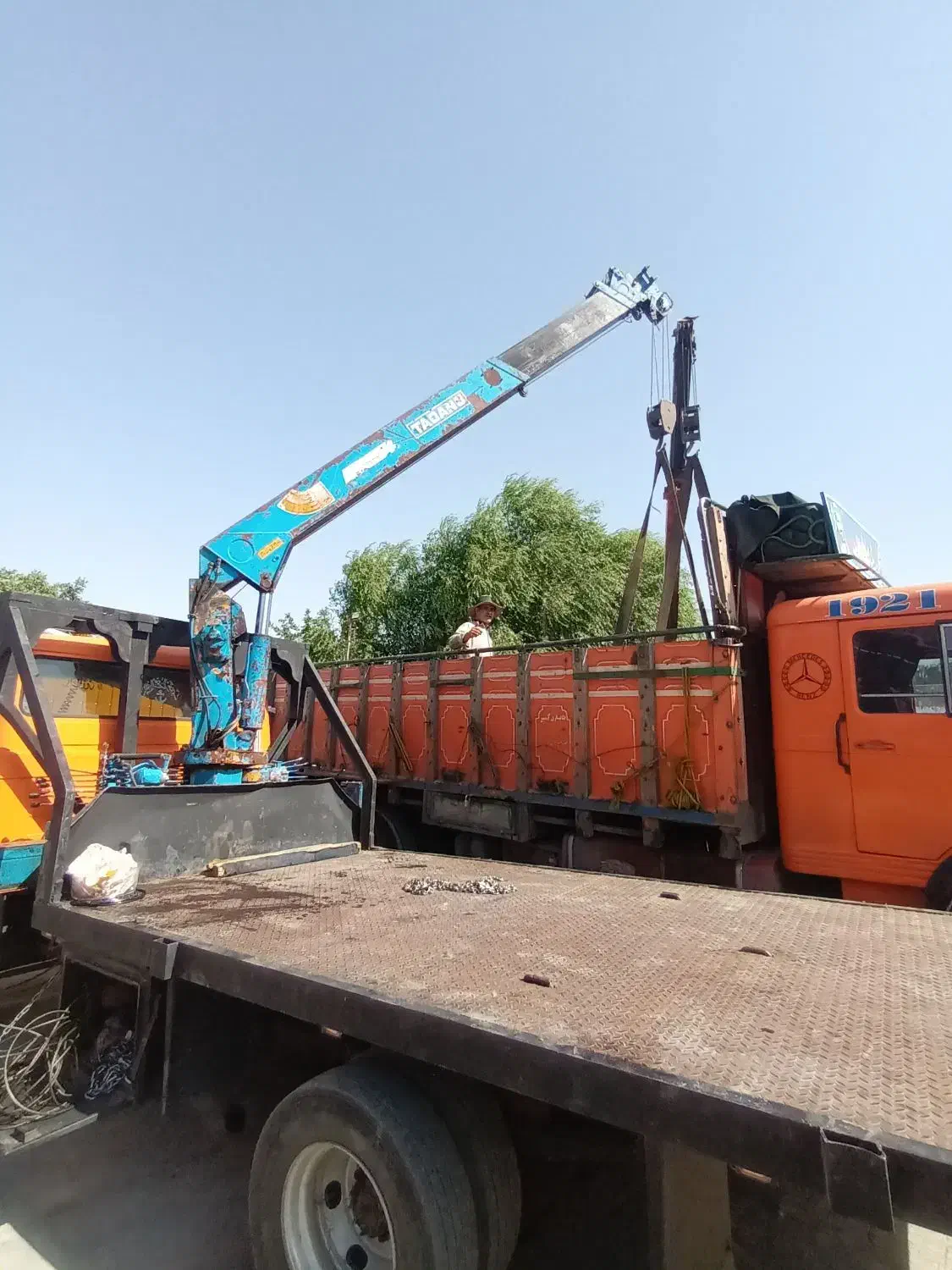 جرثقیل خاور جهت انجام کار|خدمات حمل و نقل|مشهد, یاغون آباد|دیوار