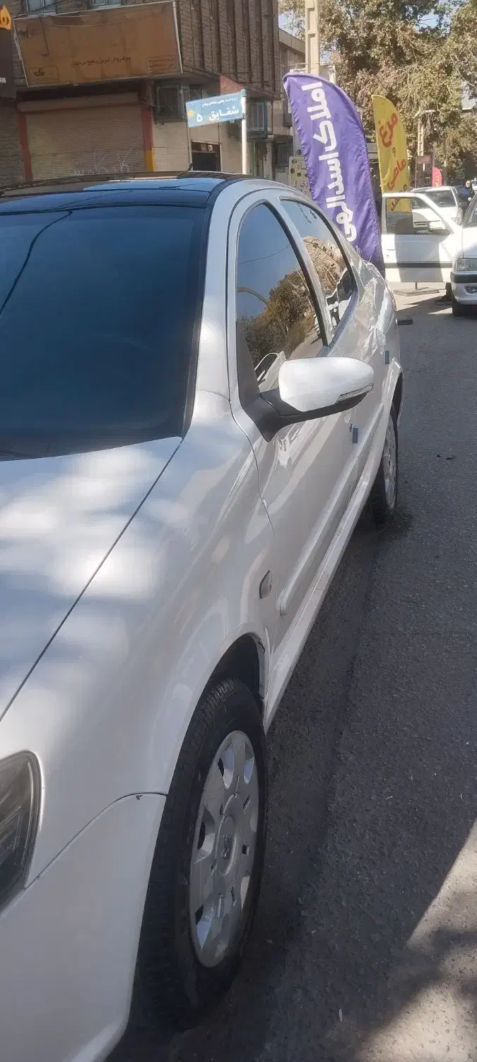 رانا پلاس پاناروما ۴۰۱|خودرو سواری و وانت|خرمآباد, |دیوار