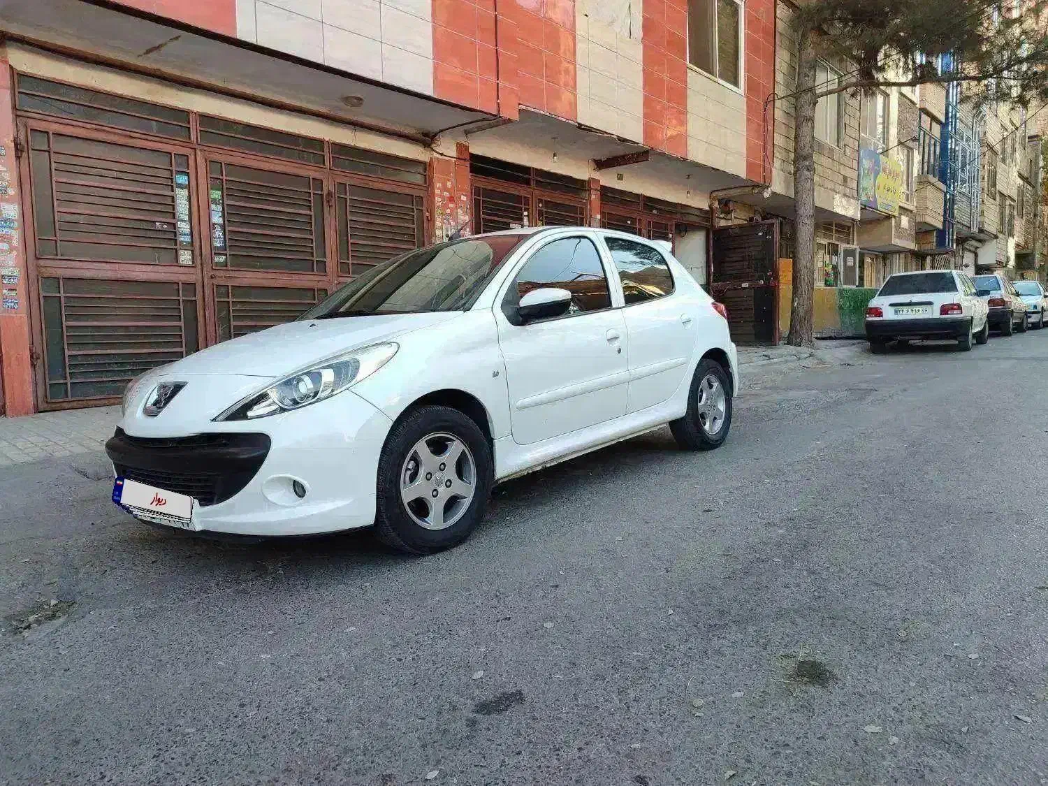 207مدل97|خودرو سواری و وانت|مشهد, انقلاب|دیوار