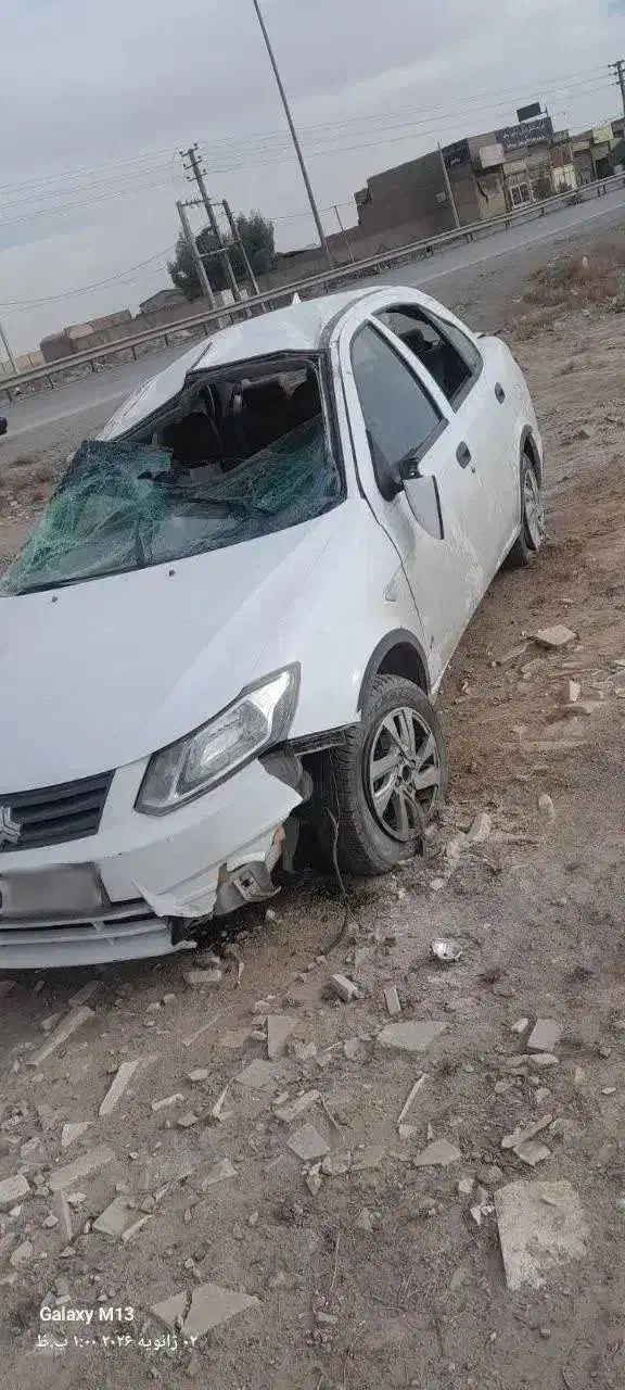 ساینا چپ کرده|خودرو سواری و وانت|قم, زاویه|دیوار