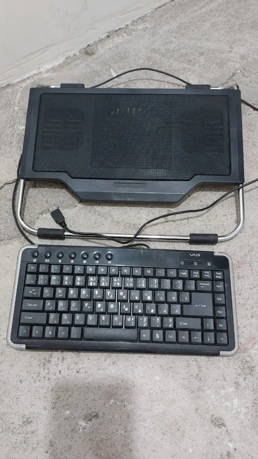 پایه فن دار با کیوورد|قطعات و لوازم جانبی رایانه|رشت, لاکانی|دیوار