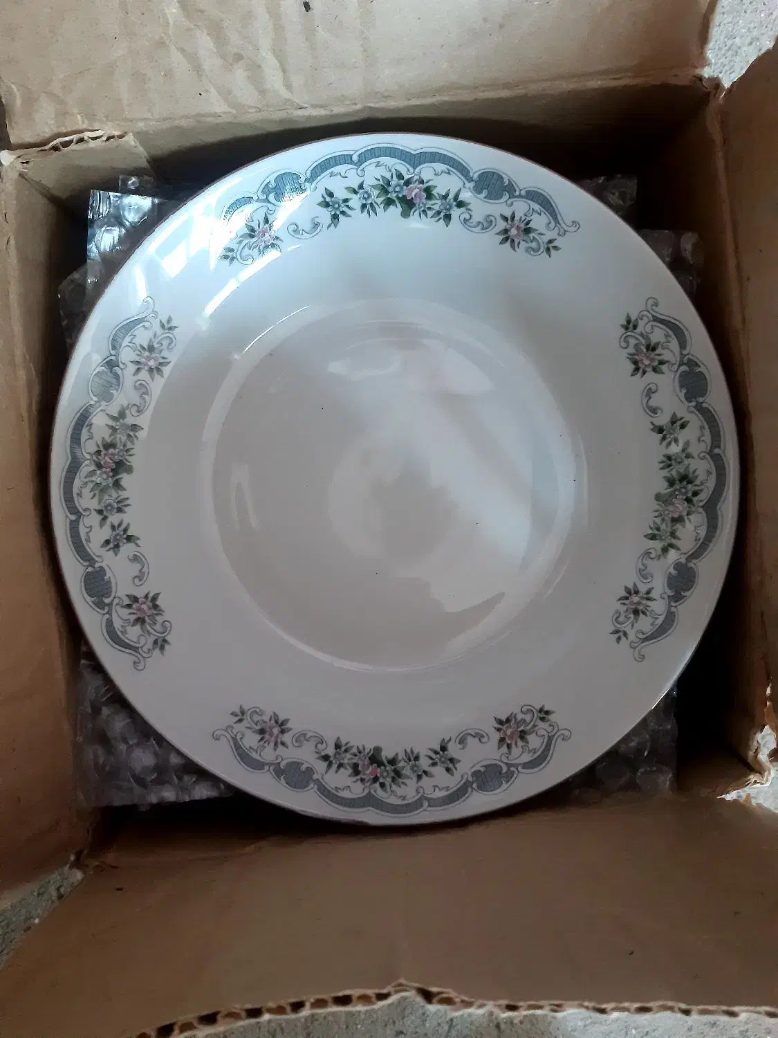 بشقاب غذاخوری پارس|ظروف سرو و پذیرایی|تبریز, |دیوار