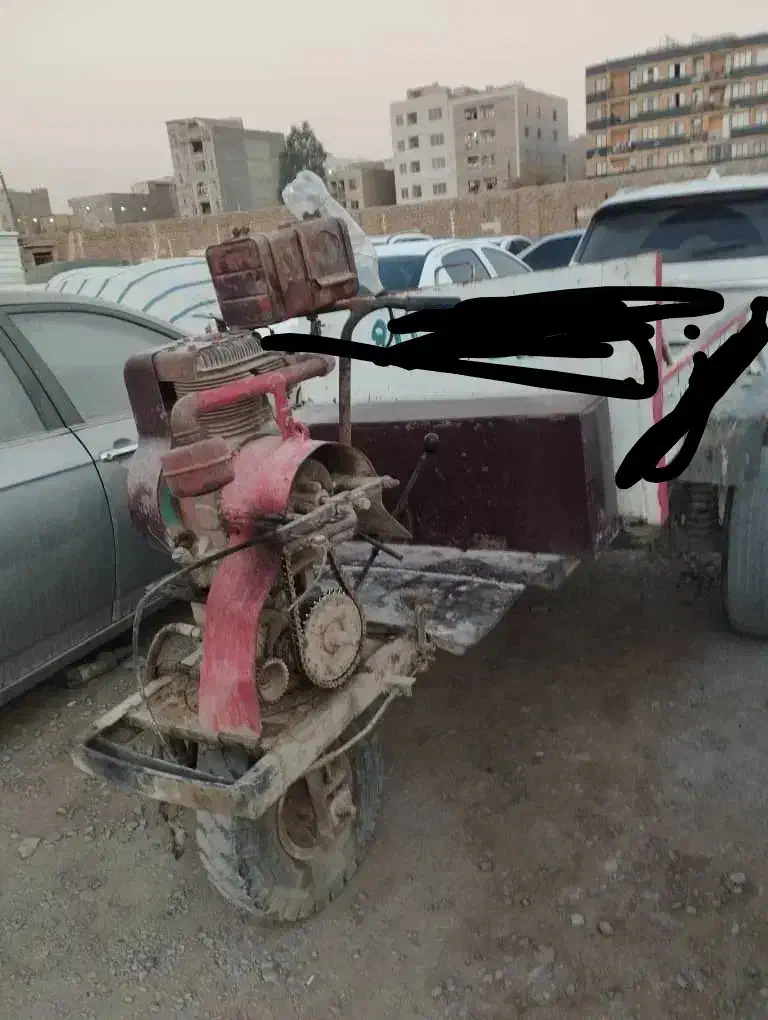 موتور۳ چرخ|موتورسیکلت|رباط‌کریم, رباط‌کریم|دیوار