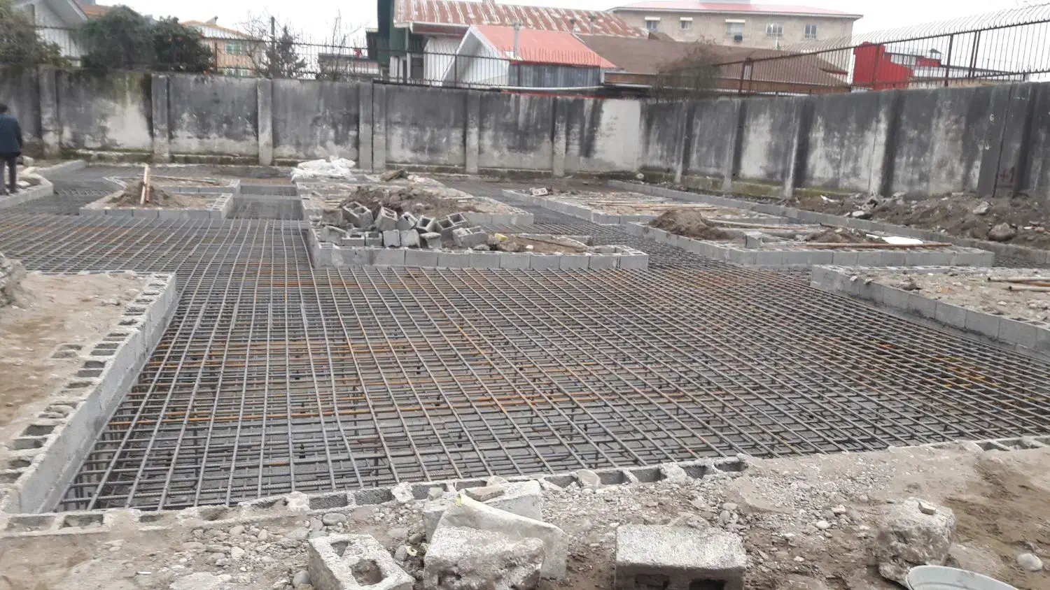 پیمانکاری و اجرای انواع سازه های بتنی|خدمات پیشه و مهارت|رشت, چمارسرا|دیوار