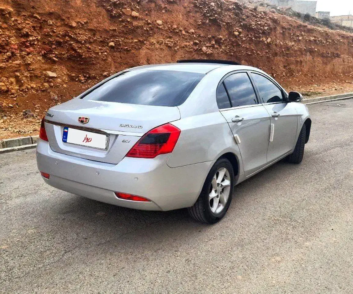 جیلی امگرند7 دنده ای|خودرو سواری و وانت|شیراز, شهرک قمشه|دیوار