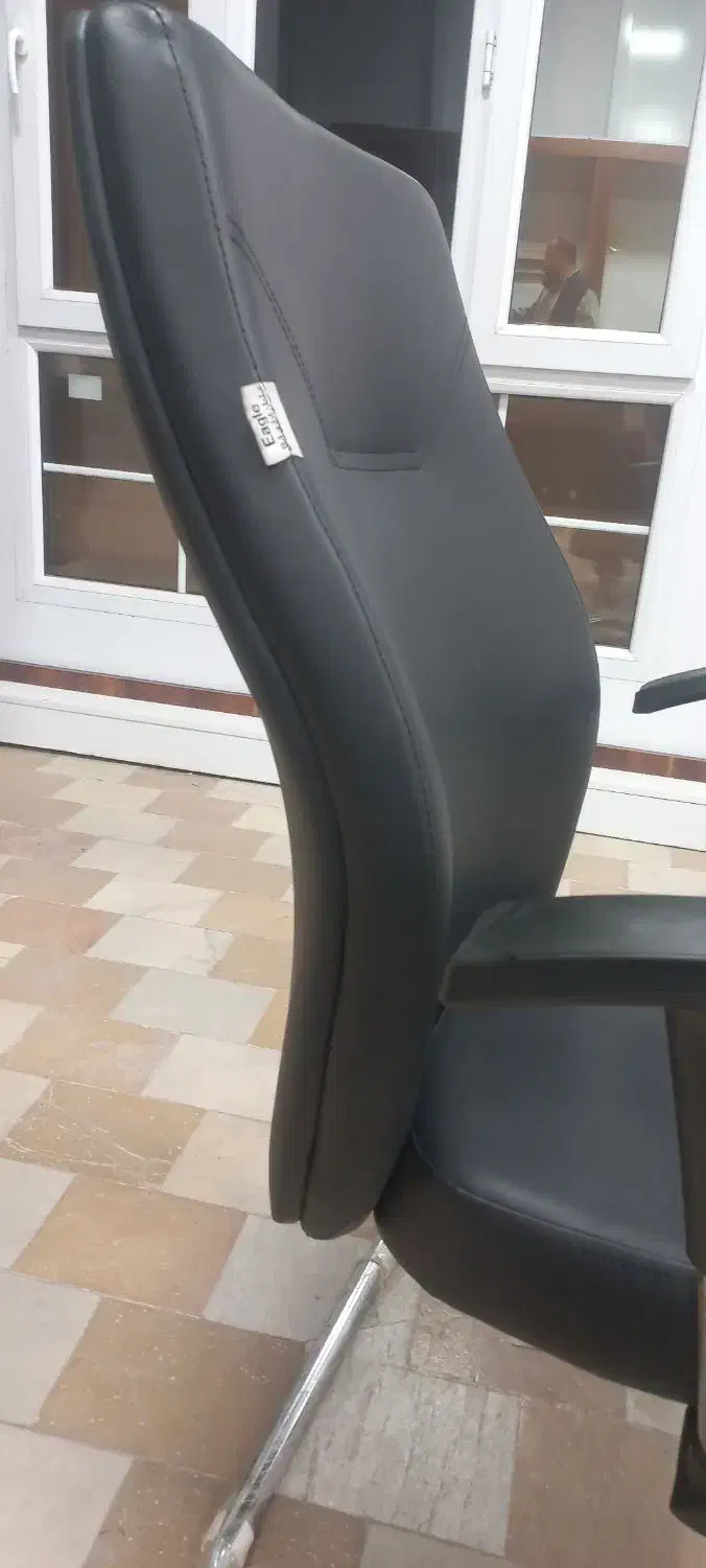 میز .صندلی .کمد .فایل اداری|مبلمان اداری|اقبالیه, |دیوار