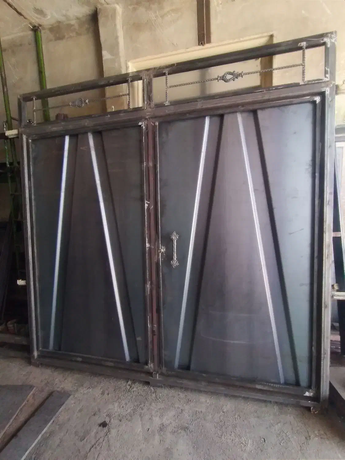 درب حیاط|مصالح و تجهیزات ساختمان|ملایر, |دیوار