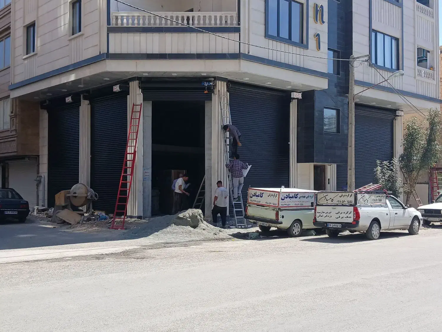 تعمیرات کرکره برقی‌ کامبادن.|خدمات پیشه و مهارت|کرمانشاه, |دیوار