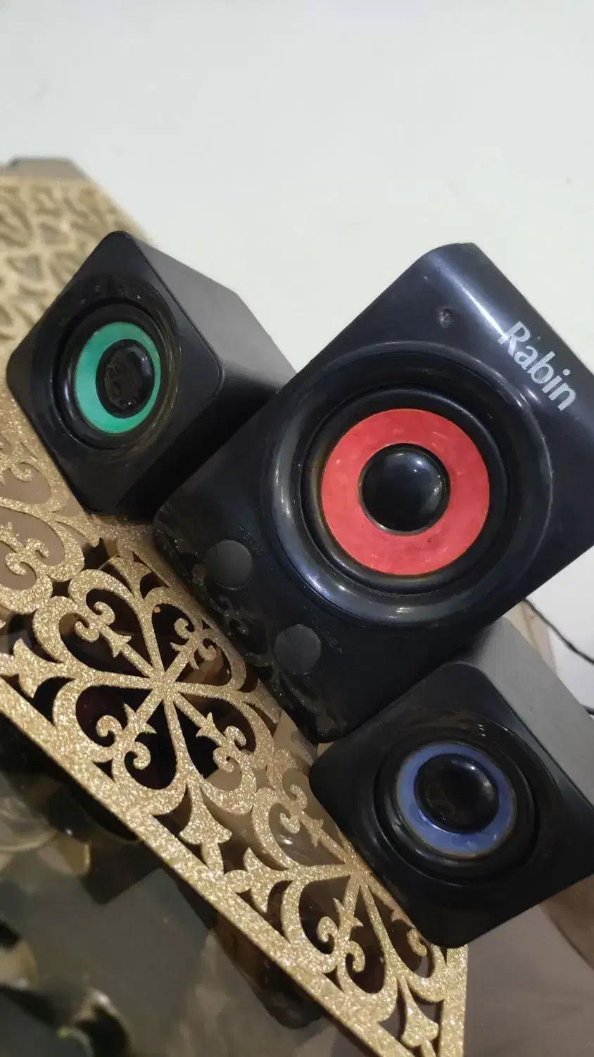 صوتی|پخشکننده همراه|مشهد, کوشش|دیوار