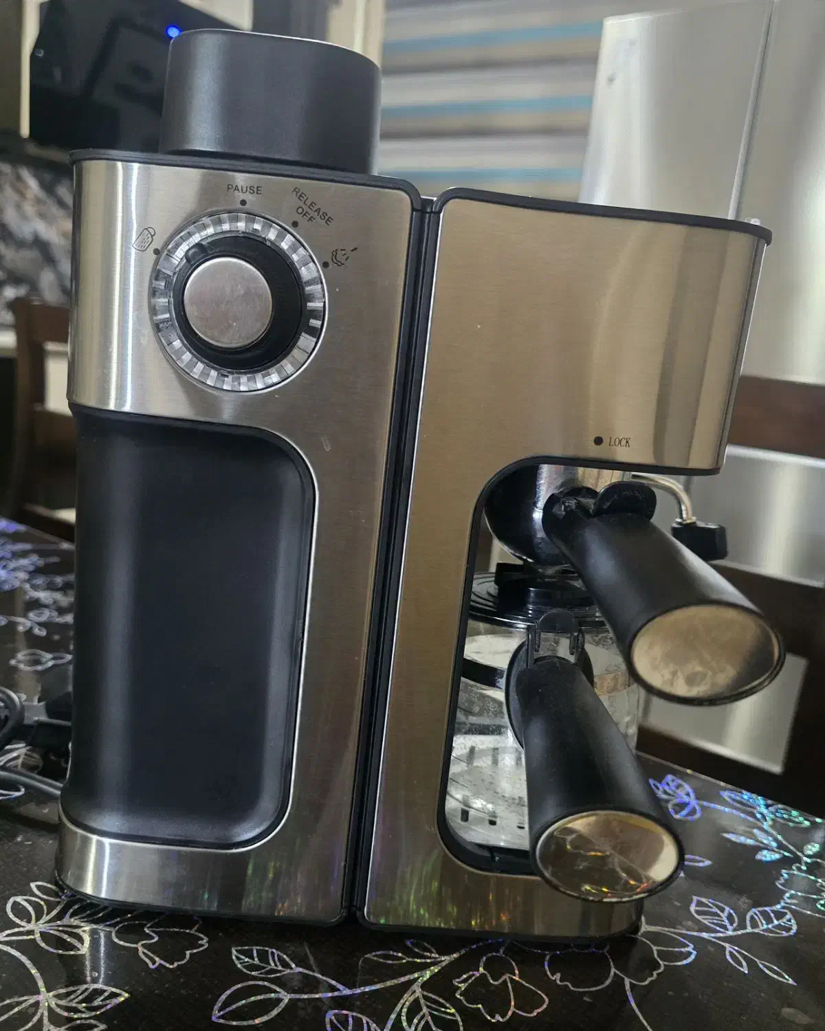 قهوه ساز خونگی|سماور، چای‌ساز، قهوه‌ساز|رشت, کوی بیانی|دیوار