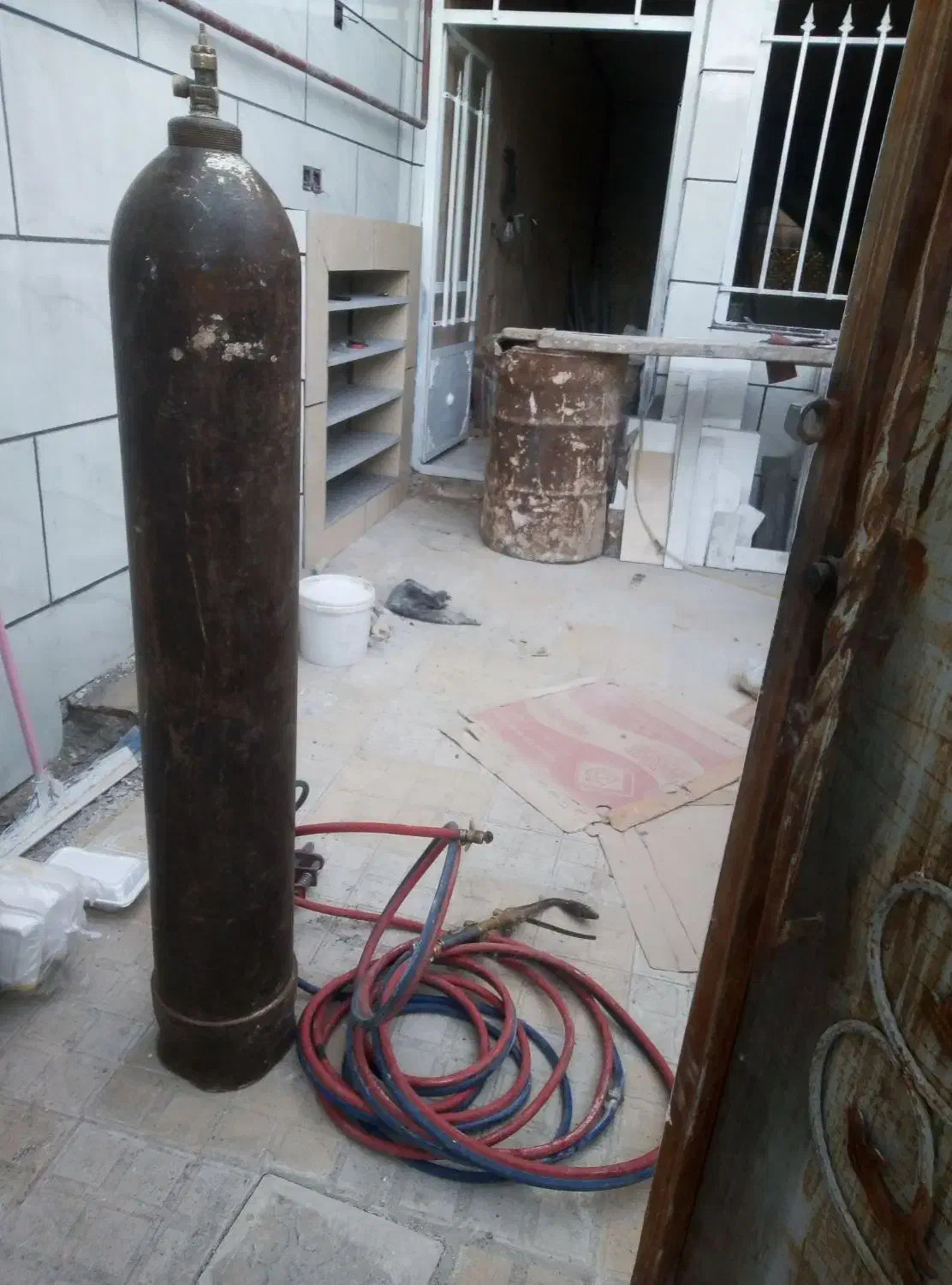 کاشی کاشی کارکاشیکارنماسرامیک کار کاشی کاری‌بنا|خدمات پیشه و مهارت|مشهد, سیس‌آباد|دیوار