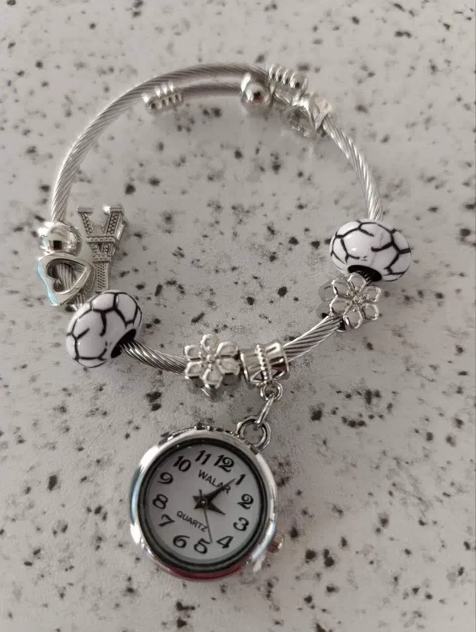 ساعت|ساعت|شهر ری, علایین|دیوار