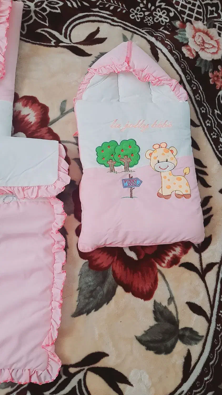 وسایل بچه|کالسکه و لوازم جانبی|قروه, |دیوار