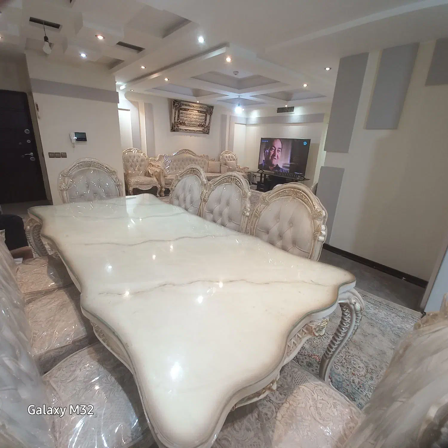 اپارتمان ۹۵ متری در ابتدای باغ فیض طبقه ۷ دو خواب|فروش آپارتمان|تهران, باغ فیض|دیوار