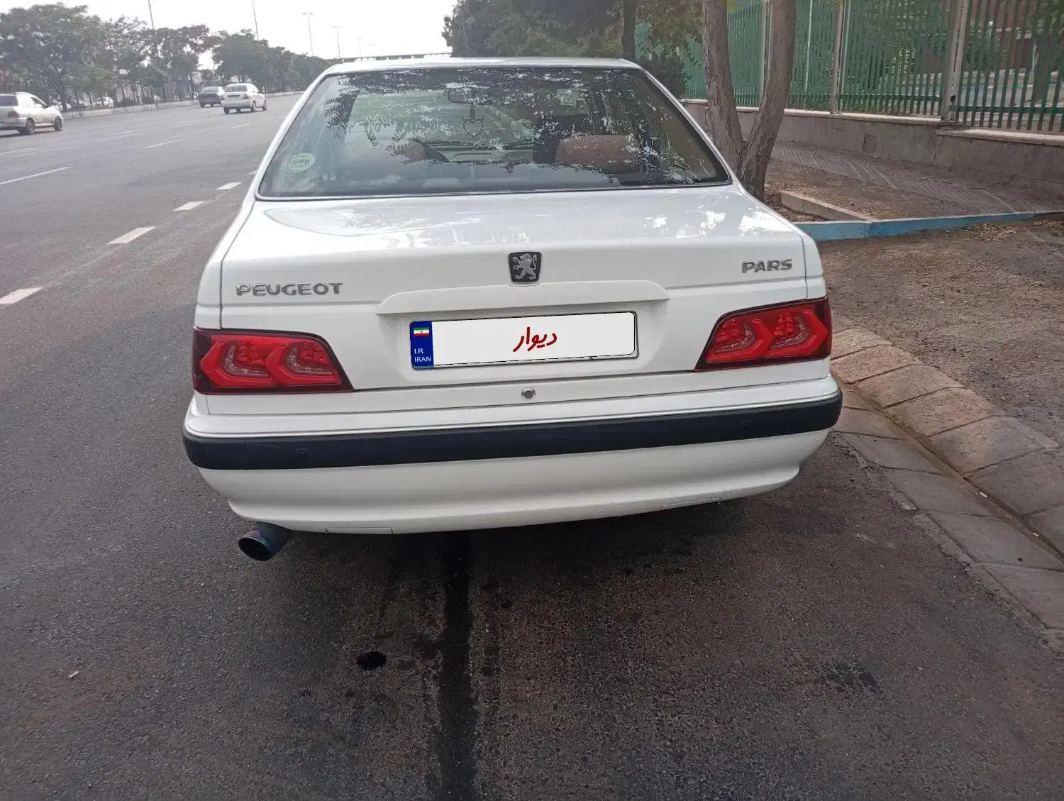 ماشین پژو پارس بی نقص فوقالعاده تمیز|خودرو سواری و وانت|تبریز, |دیوار
