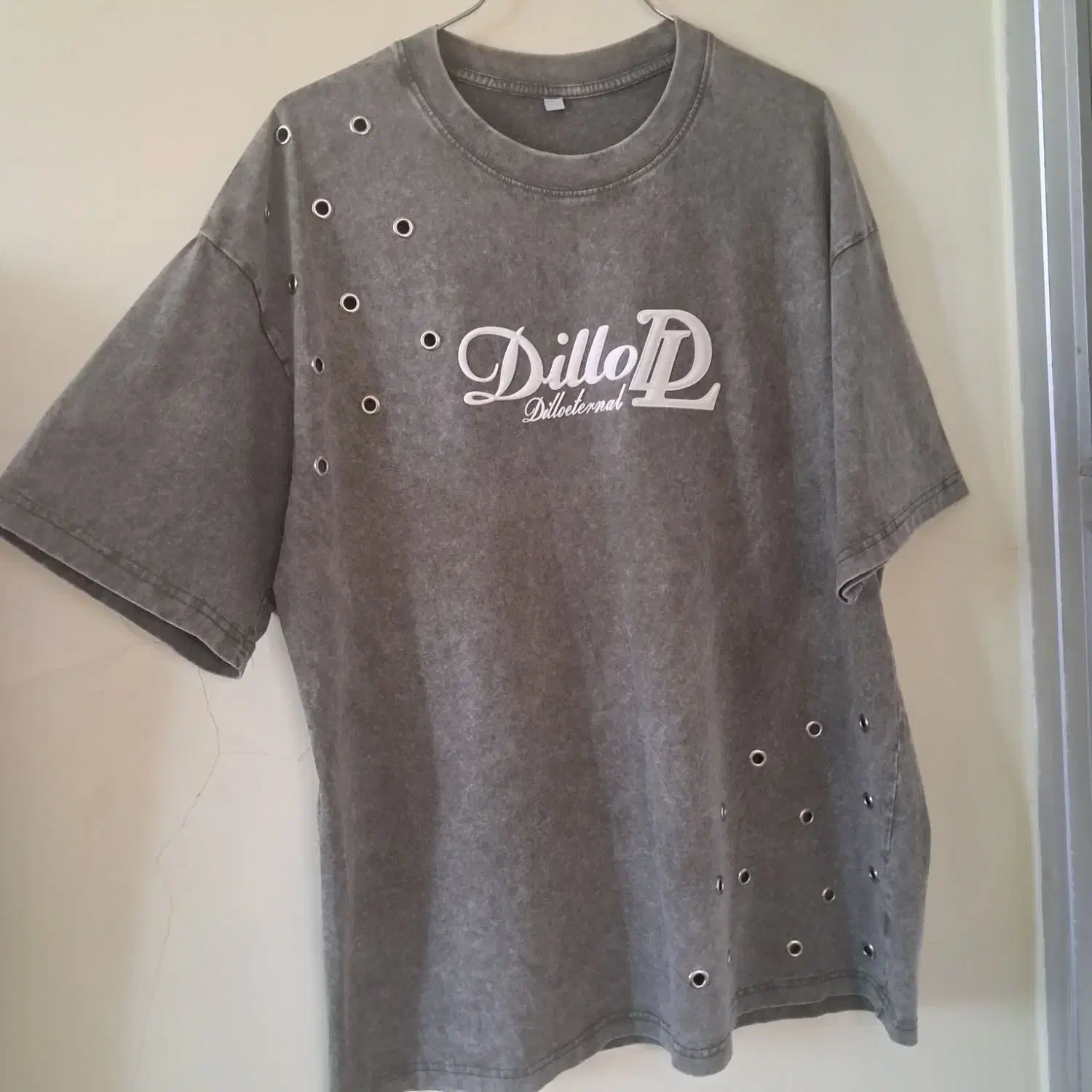 تیشرت لش|لباس|نیشابور, خط کاشمر|دیوار