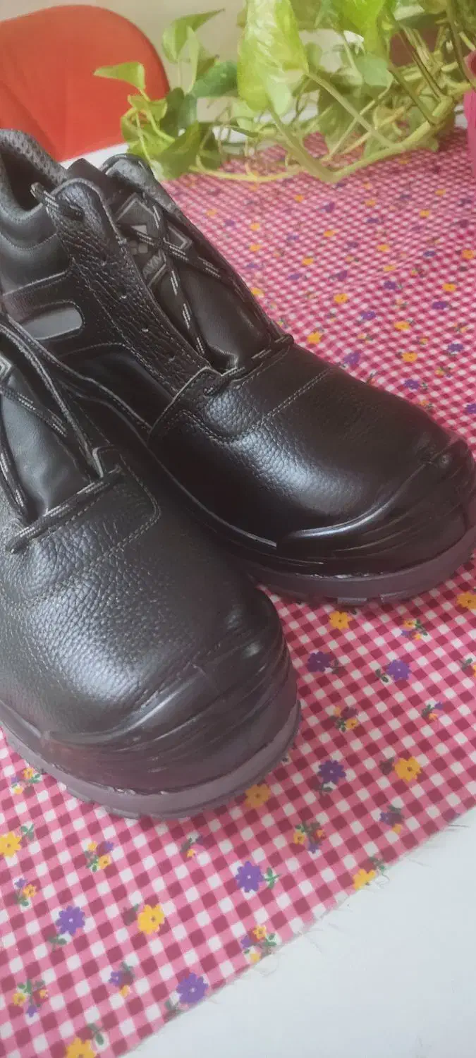 کفش ایمنی سر پنجه فولادی|کیف، کفش، کمربند|رشت, گلسار|دیوار