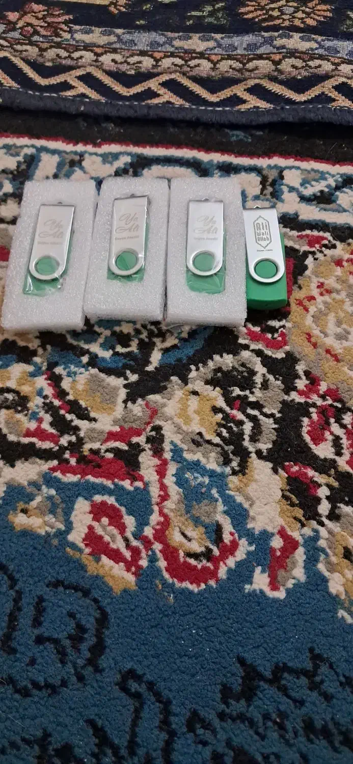 فلش ۳۲گیگ|قطعات و لوازم جانبی رایانه|بندر ماهشهر, |دیوار