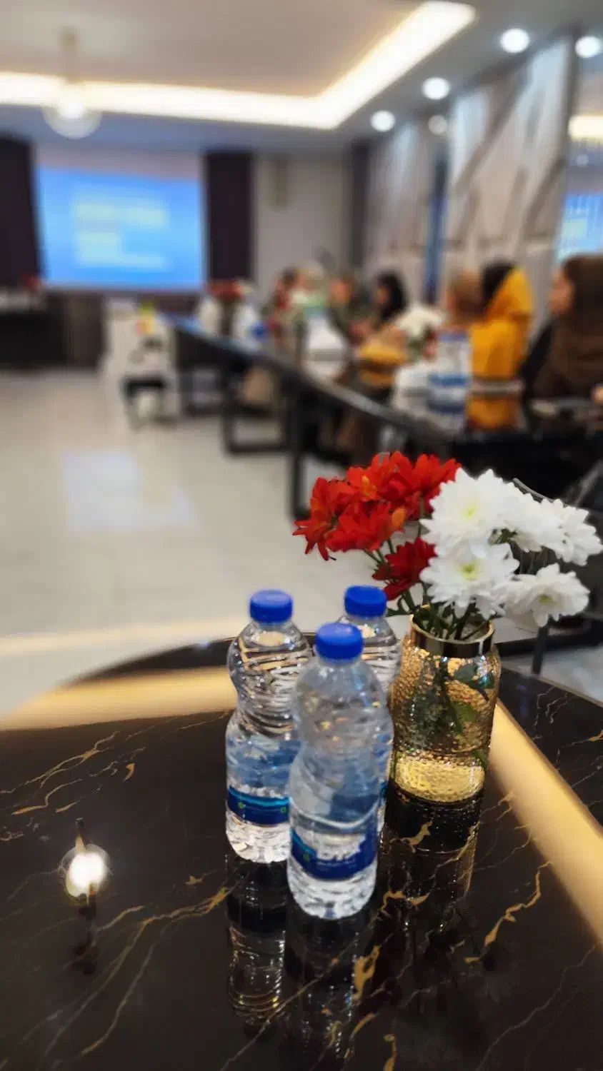 سالن برگزاری همایش و ورکشاپ|خدمات آموزشی|اصفهان, شهرک کاوه|دیوار